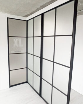 uglovaja-peregorodka-s-matovym-steklom-harkov